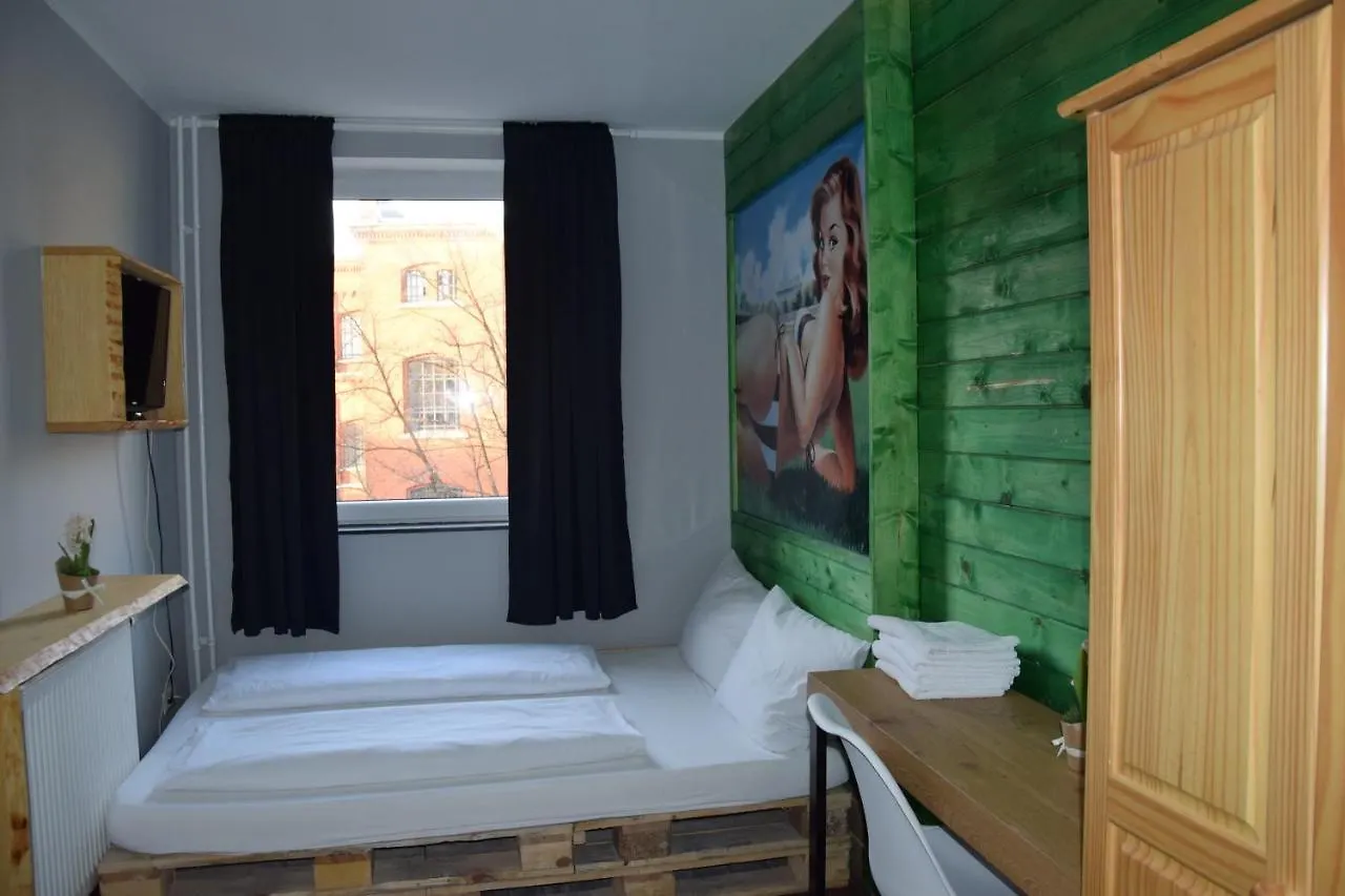 Hamburger Alm Hotel St. Pauli